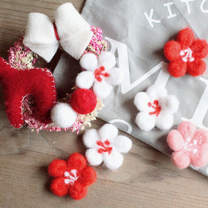 羊毛毡花朵车挂搭配配件