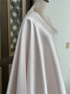 低价处理厂家库存白粉色三合一真丝羊毛秋季西装风衣宽幅布料面料
