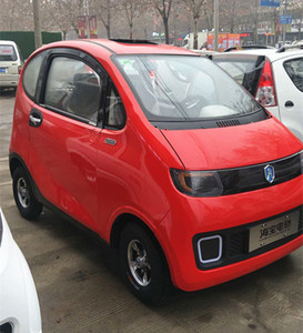 海宝电动轿车