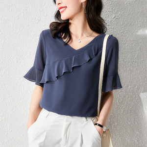 衣衣得衣雪纺衫