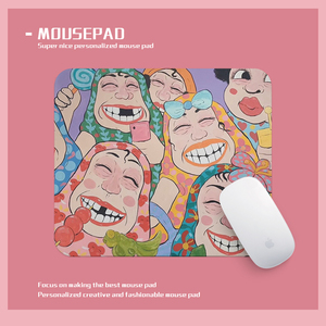 复古巨丑大妈插画鼠标垫小号锁边电脑笔记本抽象桌垫加厚电竞通用