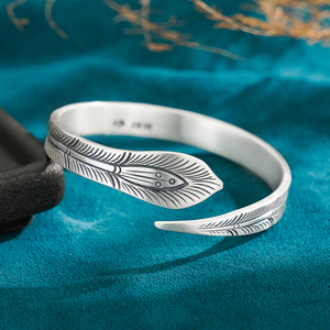 九乐足银999银手镯女手工錾刻羽毛手镯原创设计复古国风纯银镯子