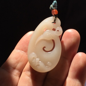 天然和田玉吊坠女苏工雕刻藕粉玉坠凤凰玉佩青海昆仑玉挂件颈饰