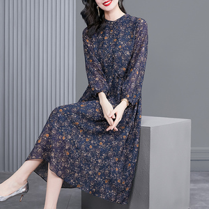 贵夫人品牌洋气连衣裙长袖秋季女装2023新款高端妈妈气质大码裙子