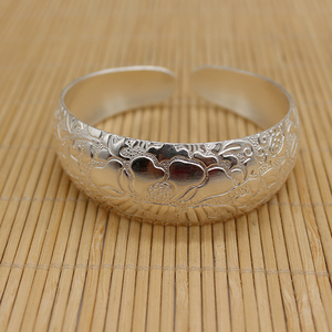 云南版纳傣族手工经典宽窄银手镯寨子同款纯银雪花银银饰s990民族