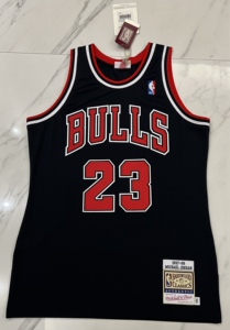 000人付款淘宝全新正品xl码 jordan芝加哥公牛队乔丹au球员版球衣礼