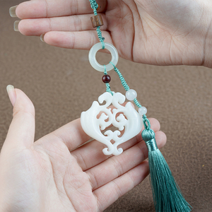 新疆和田玉双鱼包挂车挂流行饰品双面镂空精雕款转运环小吊坠把件