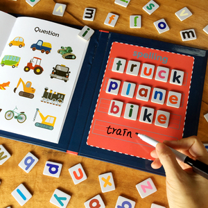 儿童书夹式磁性拼单词游戏3-6-8岁宝宝早教益智学习英文字母玩具
