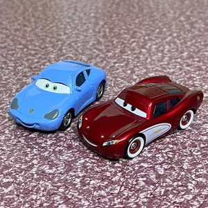 Cars赛车汽车总动员闪电麦昆麦昆合金玩具车麦坤和女朋友莎莉套装