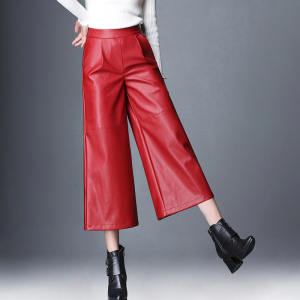 女皮裤红色休闲