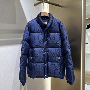 代购 gucci古驰古奇 男士深蓝色满logo立领羽绒服外套694161z8a53