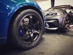 日本原装进口正品rays锻造轻量化轮毂te37saga 18寸孔距齐两个色