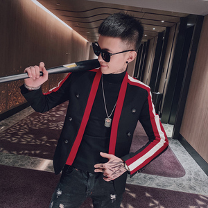 精神小伙西服上衣