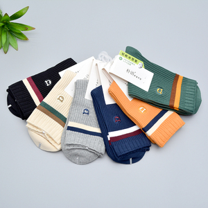 朴语袜子女中筒