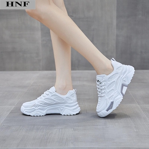 小白鞋运动鞋女韩版ulzzang百搭学生显脚小老爹鞋透气轻便老嗲鞋