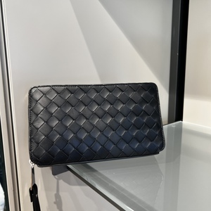 玛格丽特海外购 bv/宝缇嘉 男士经典编织手拿包 微瑕疵