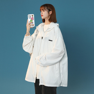 森马外套女防晒衣超薄透气2022新款夏季披肩设计感小众冰丝皮肤衣