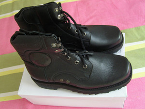 英硕户外压花透气皮靴飞行中筒夏飞皮靴02春秋皮靴户外男飞行皮靴