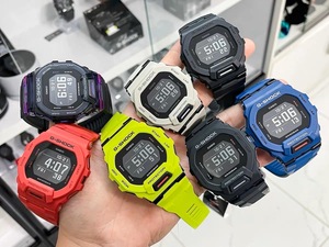 卡西欧G-SHOCK小方块蓝牙多功能计步运动防水智能男女手表GBD-200