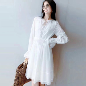 阿玛施哥弟正国内代购2022年新款白色蕾丝喇叭袖法式洋装连衣裙