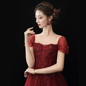 酒红色敬酒服女秋季答谢宴礼服新娘小个子结婚订婚连衣裙法式长款
