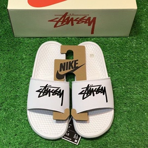 斯图西stussy联名benassi夏季外穿一字拖男ins超火防滑防臭拖鞋女