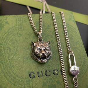 正品代购gucci 古驰古奇虎头项链做旧情侣经典吊坠情人节男女纯银