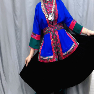 少数民族广西三江侗族服装服饰女装日常生活装肚兜服装