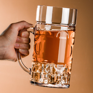 网红菠萝杯带把扎啤杯一升大容量商用防摔亚克力啤酒杯塑料英雄杯