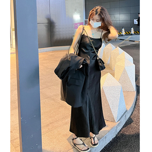 黑色吊带裙外搭女夏季2022新款高级感气质性感v领长裙a字裙长裙子
