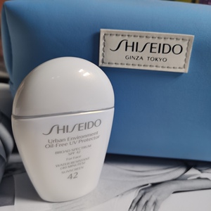 资生堂白胖子防晒霜42