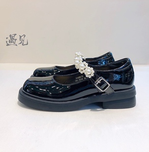 迪尼莎女鞋春秋新款珍珠一字带超火真皮学院甜美风玛丽珍单鞋潮