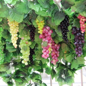 仿真大葡萄叶藤条装饰假水果串塑料植物藤蔓壁挂吊顶管道绿树叶子