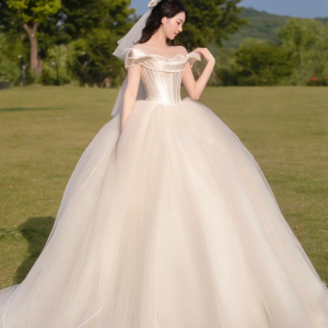 婚纱礼服2021新款新娘一字肩公主梦幻宫廷修身显瘦蓬蓬裙