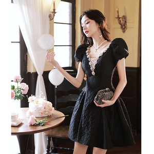 黑色订婚晚礼服女高级感法式平时可穿生日聚会小个子气质洋装短款