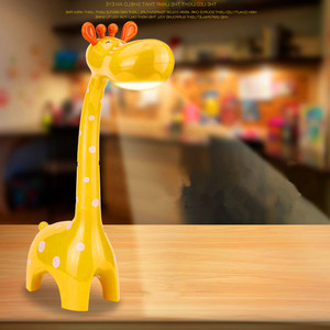 长颈鹿台灯卧室