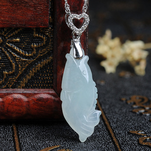 翡翠吊坠女款鱼