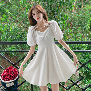 小白裙公主风仙女蓬蓬裙子夏设计感小众蝴蝶结吊带白色雪纺连衣裙