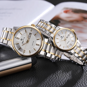 雅格宾利68001钢壳钢带兰宝玻璃双按蝴蝶扣石英表走时精准防水表