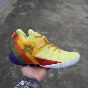 安踏男篮球鞋要疯魔术贴室外水泥低帮耐磨缓震篮球鞋11931618