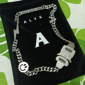 新款alyx百搭插扣钛钢项链蹦迪男女不掉色l链子朋克金属摇滚嘻哈
