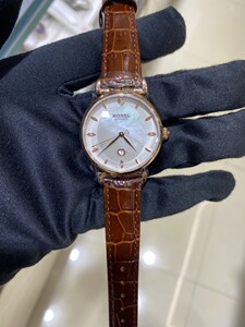 瑞士诺贝尔手表正品女