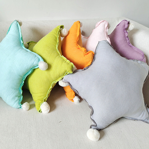 亚麻出口欧美手工雪球球北欧三角形 星星纯色靠垫ins沙发抱枕含芯