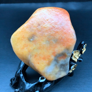 新疆克拉玛依乌尔禾戈壁籽料辉煌红花彩金丝玉彩玉原石小摆件3-17