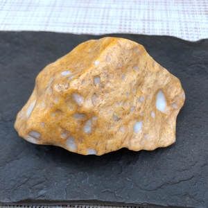 玉化泥石原石