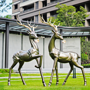 户外草坪草地小区品园林景观鹿装饰雕塑酒店会所美陈售楼部处摆件