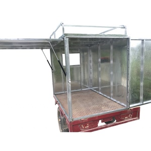 电动三轮车铁皮车棚