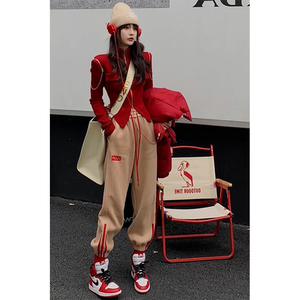 高级时装套装女秋冬减龄洋气网红炸街冷淡风小个子休闲运动两件套