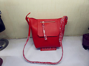 2017新款大红鹰100827时尚单肩包斜挎包包中包女包