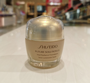 小猪大白资生堂时光琉璃御藏奢采粉霜30ml 粉底霜